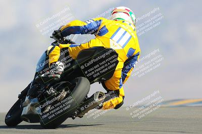 media/May-15-2022-SoCal Trackdays (Sun) [[33a09aef31]]/Turn 9 Backside Set 1 (920am)/